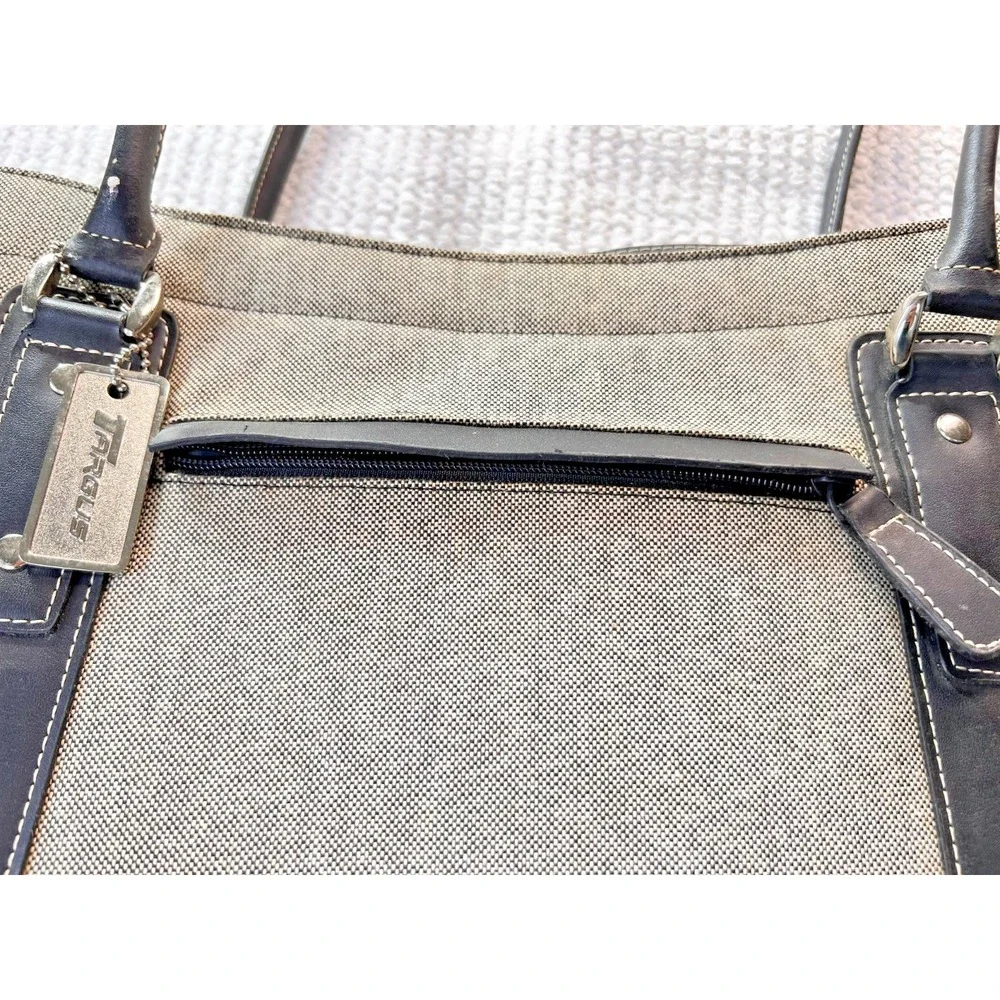Targus Laptop Tote Bag Canvas Faux Leather Trim Work Business Computer Shoulder